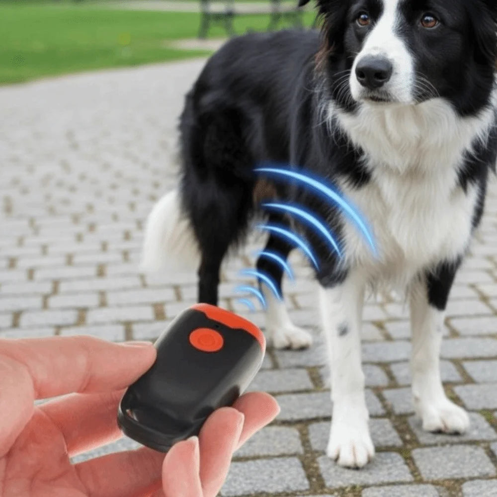 Smart Ultrasonic Dog Repeller LED Light Handheld Bark Deterrent Device Safe Anti Bite Dog Removal Device Pet Training