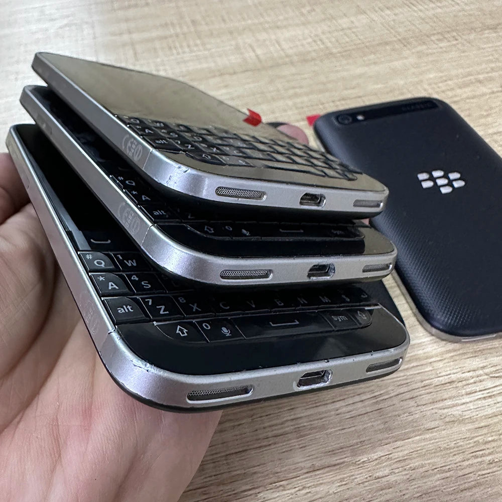 Original BlackBerry Classic Q20 QWERTY Keyboard Mobile Cell Phone 3.5" ROM 16G Unlocked 4G LTE Cellphone 80%-90%New