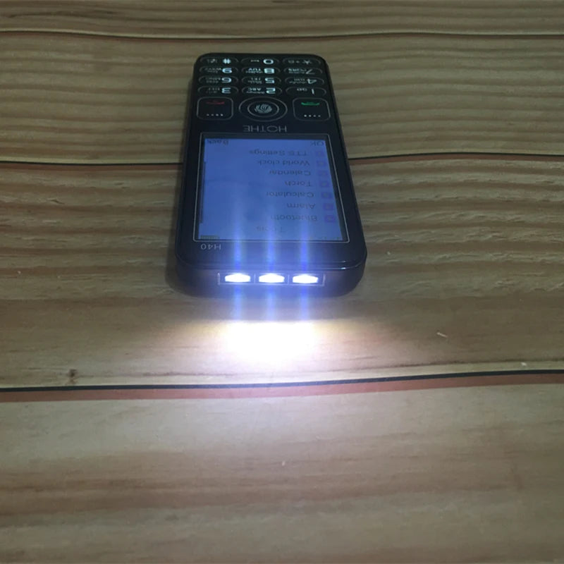 H40 Push Button Mobile Phone,2.8 Inch,Dual Sim,Bluetooth,Flashlight,MP3 MP4,Wireless FM,Camera,Vibration,BigHorn Cheap CellPhone