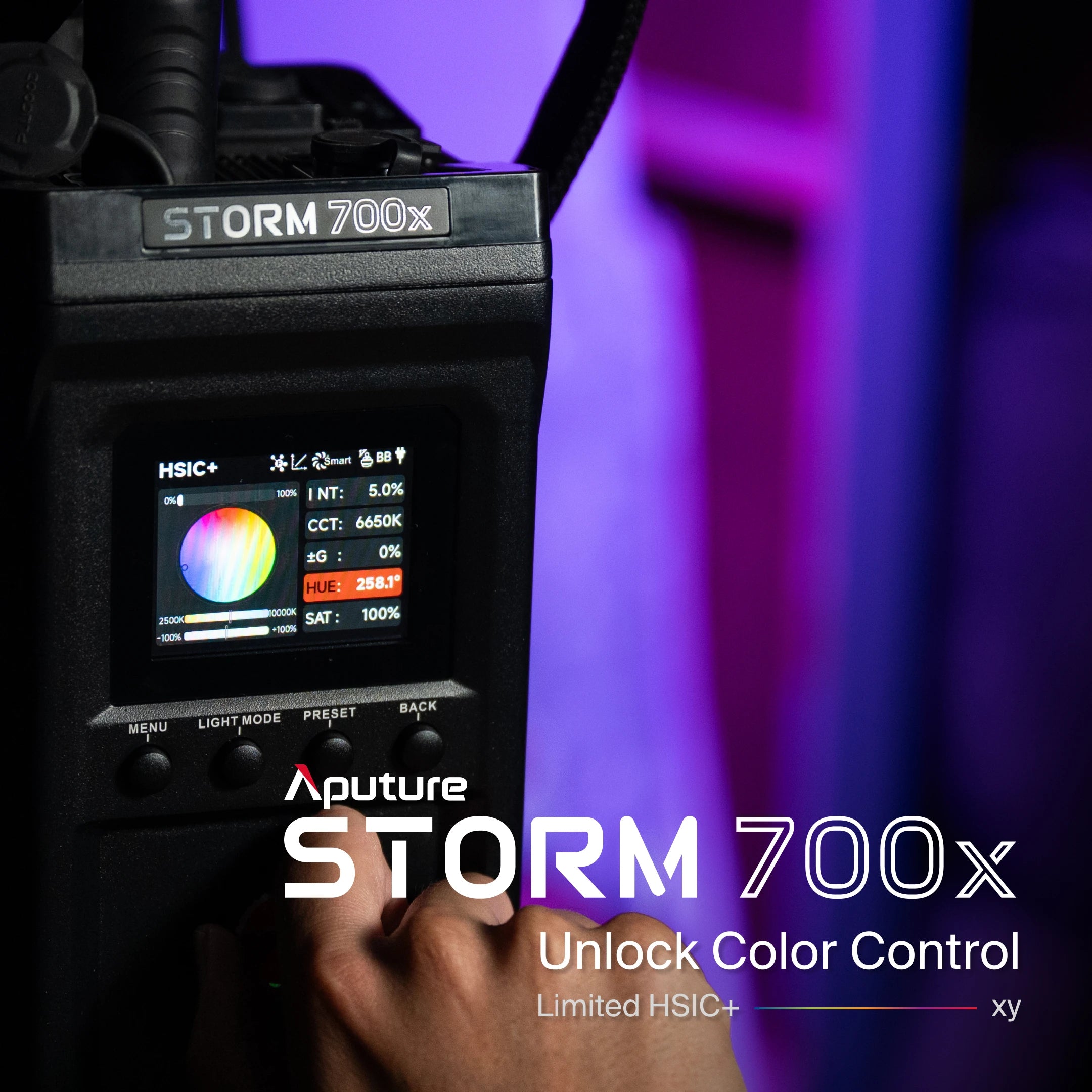 Do Brazil Aputure STORM 700x Photography Light High Fidelity Point Source Lamp 2500-10000K G/M Color Correction Video Light